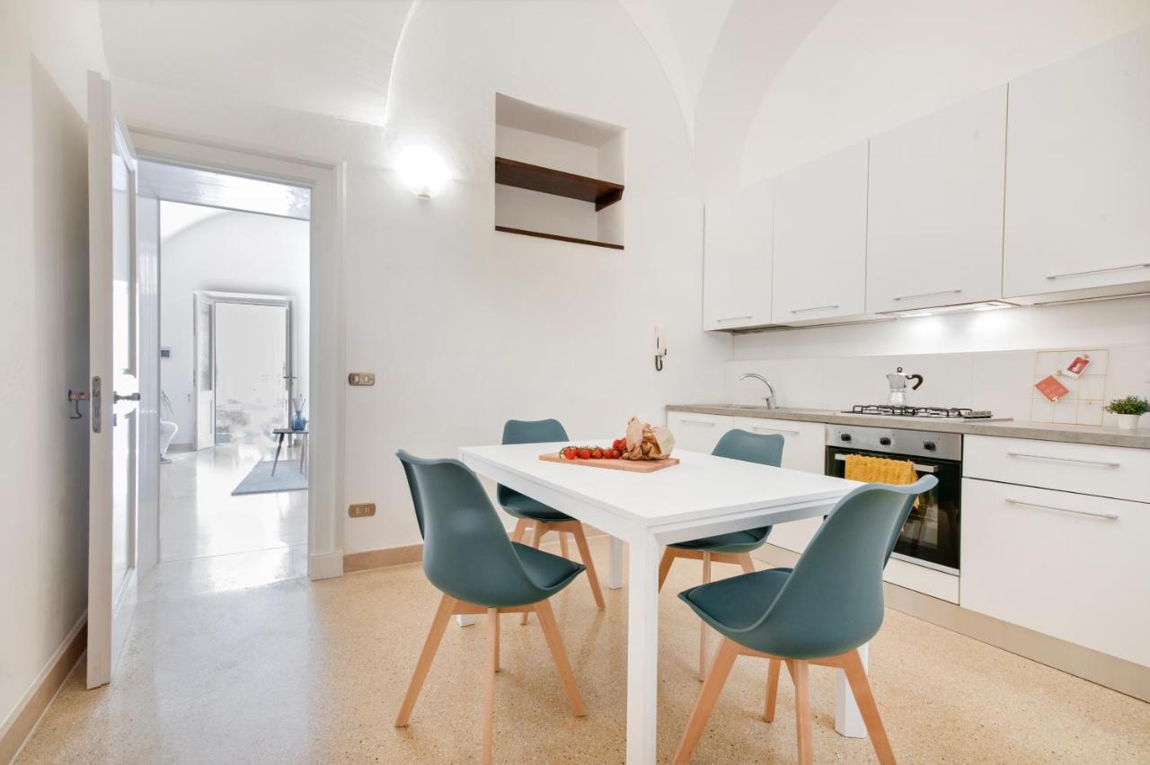 Blue Loft - Old Town Apartment Sit 莱切 外观 照片