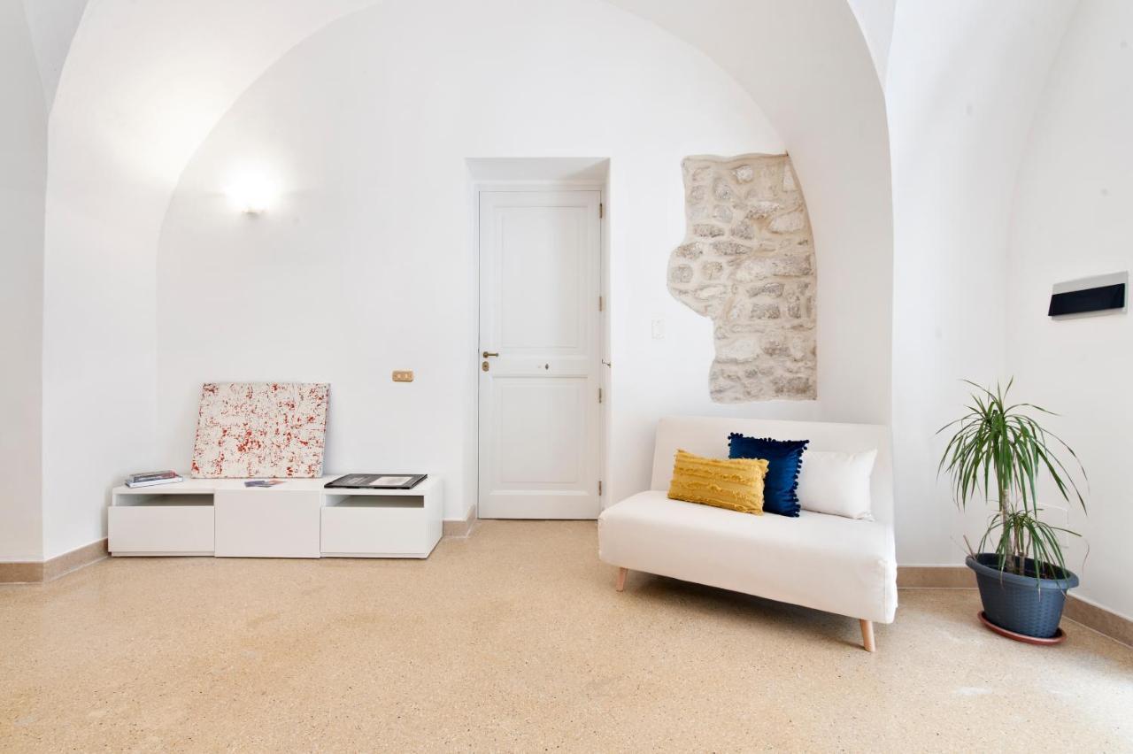 Blue Loft - Old Town Apartment Sit 莱切 外观 照片